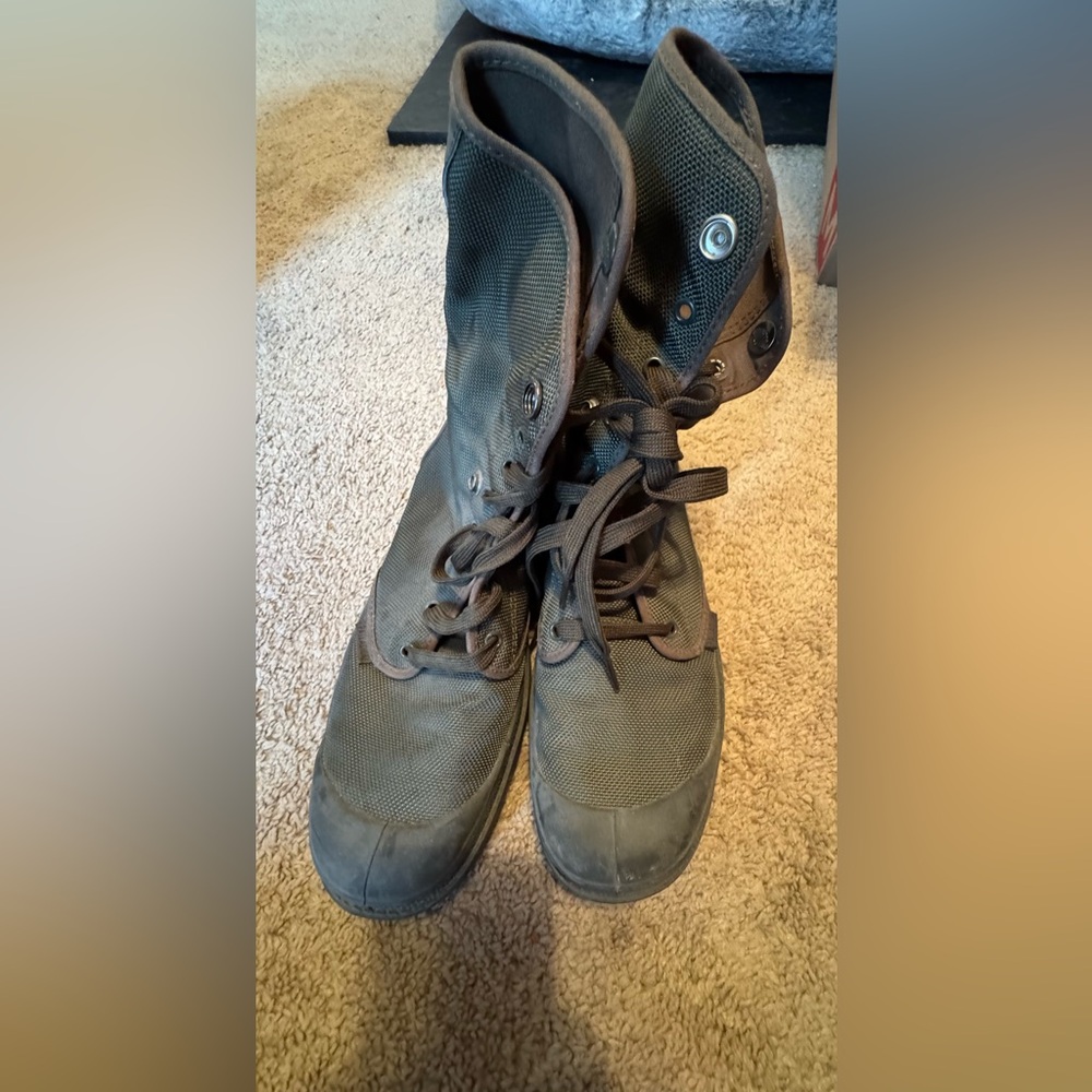 Palladium *New Lace-Up Boots